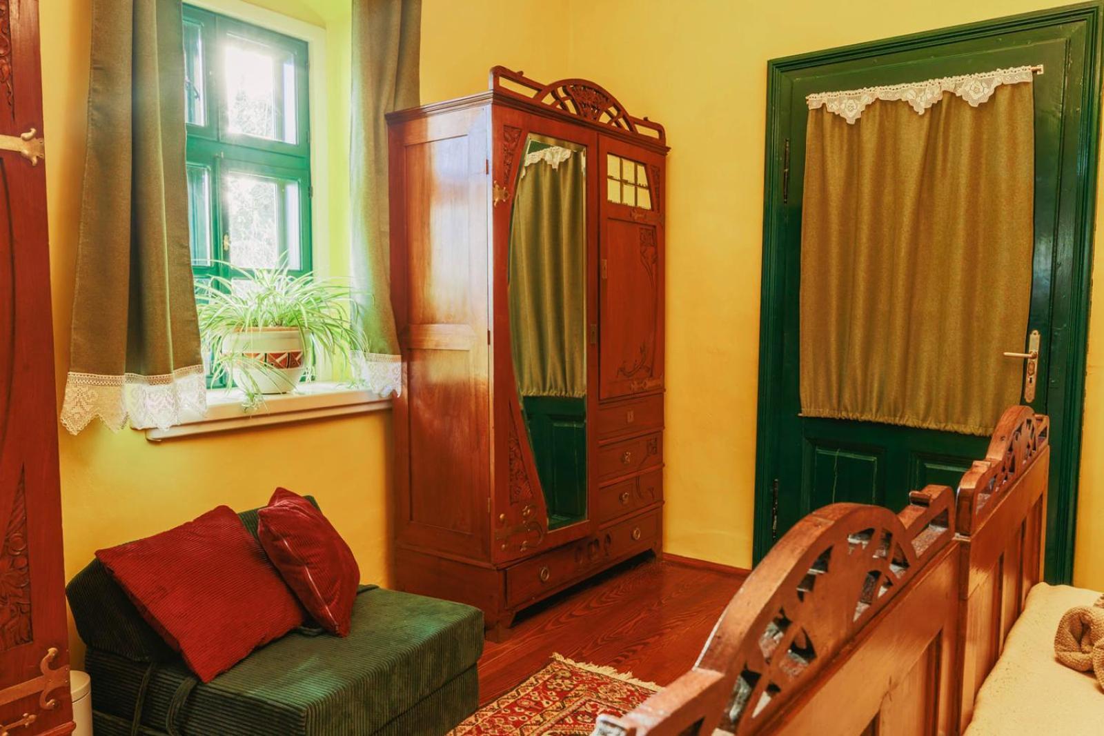 Villa Tradicionalna Kuca Biljkinog Oca Lug Exterior foto